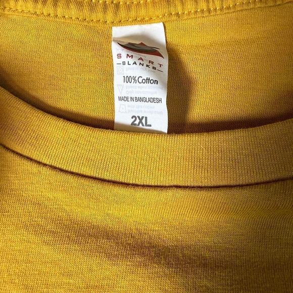 TKB Indio CA Graphic‎ T-Shirt Mustard Yellow Burger Logo Smart Blanks 2XL - Picture 3 of 4
